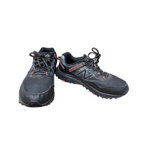 New Balance 410V6 Mens black gray run trail sneakers sz 10.5(4E) SKU 9748